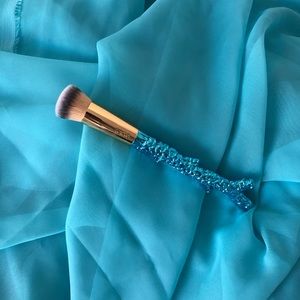 Tarte AquaFlash Foundation Brush